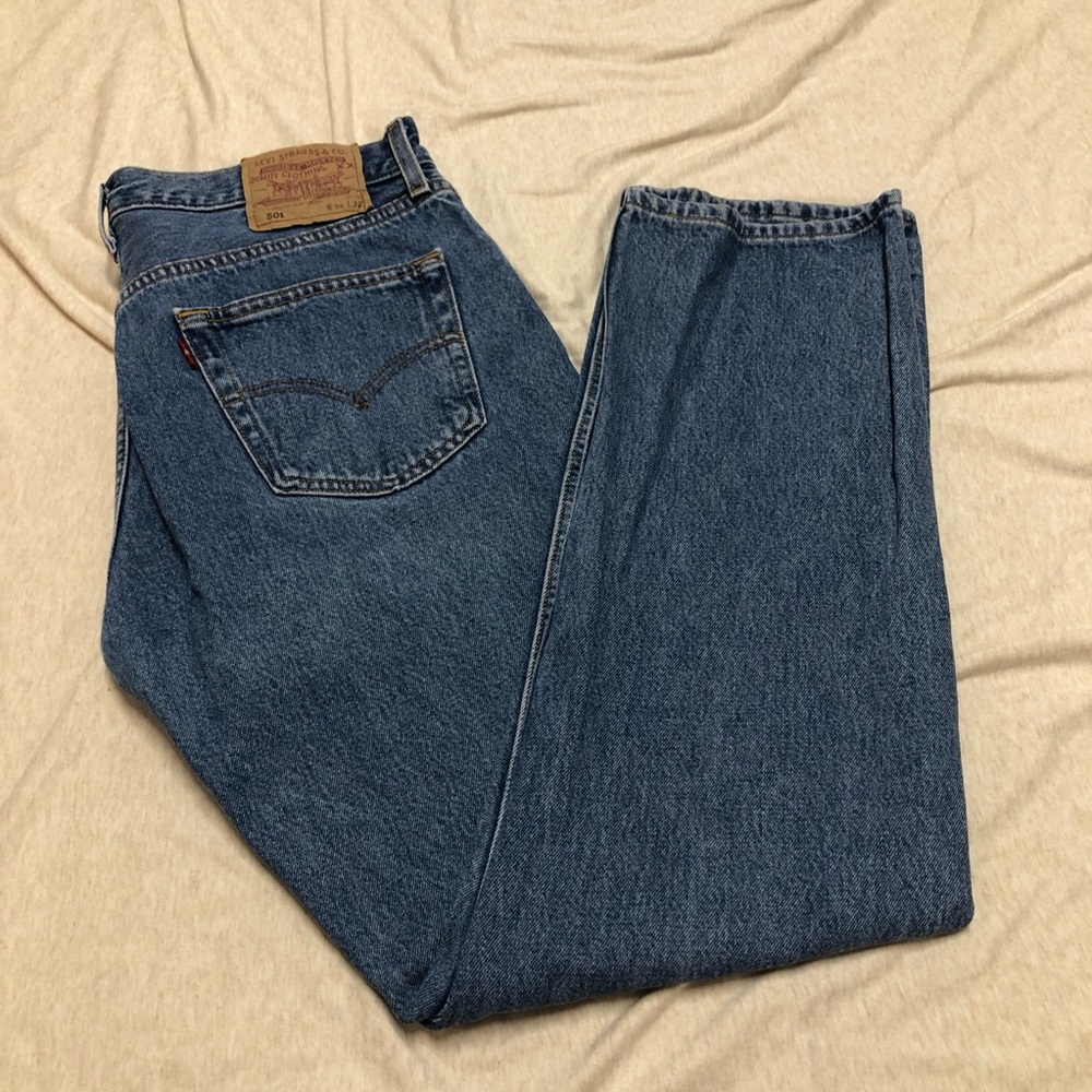 Vintage Levi’s 501XX Made in Turkey Button Fly Jeans 34x32 2000 Y2K Straight Leg